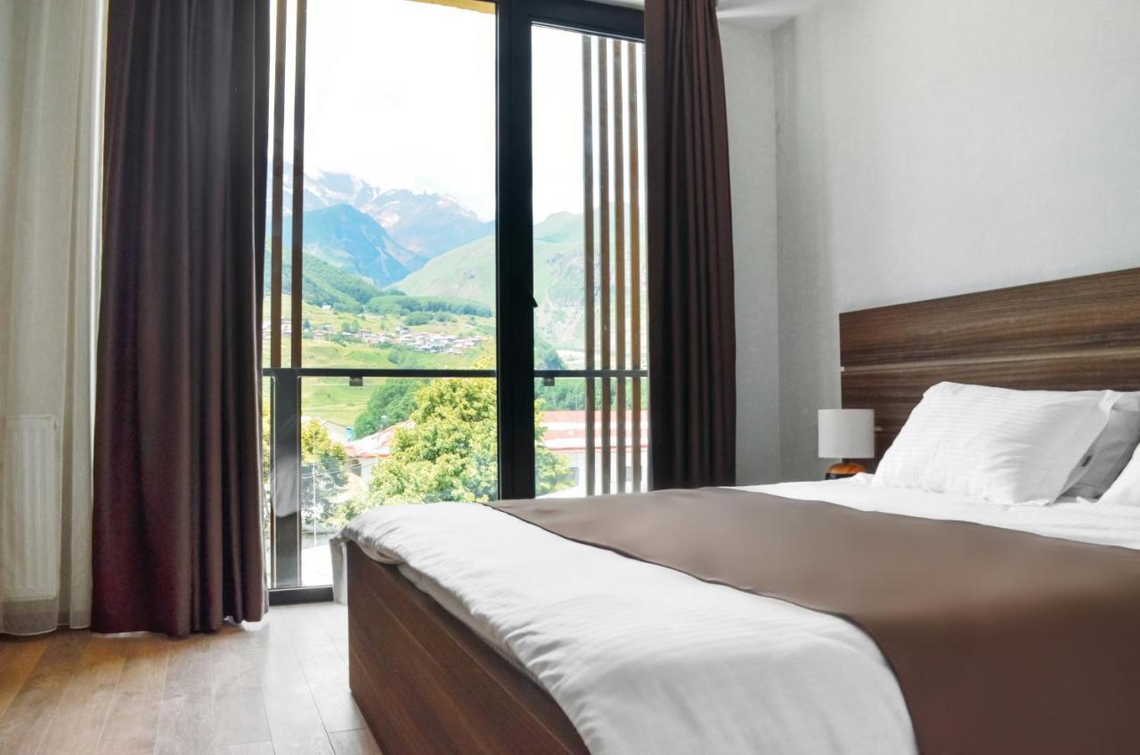 Mount Inn Kazbegi Buitenkant foto
